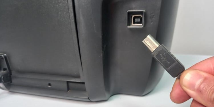 connect-usb-jack-B-to-canon-printer